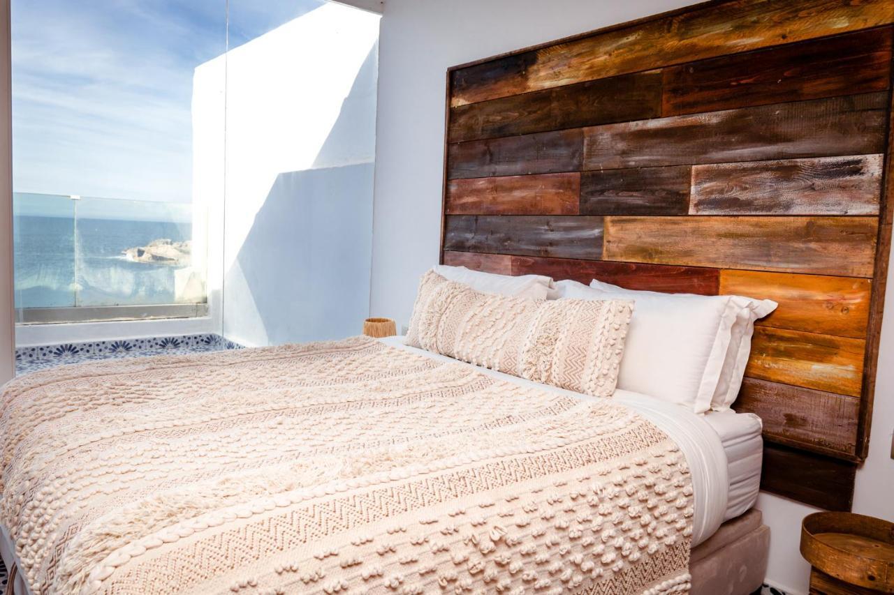 Studio Pied Dans L'Eau Apartment Есувейра Екстериор снимка